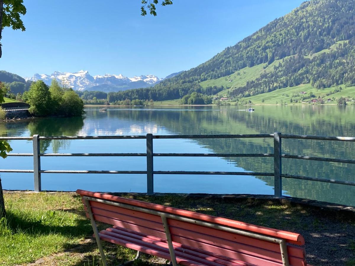 Seminarhotel Am Aegerisee Unterägeri Exterior foto